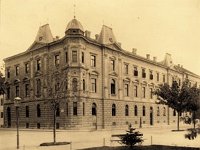 Matica hrvatska, književno i kulturno društvo utemeljeno 10. veljače 1842. pod imenom Matica ilirska radi promicanja ideja hrvatskoga narodnog preporoda